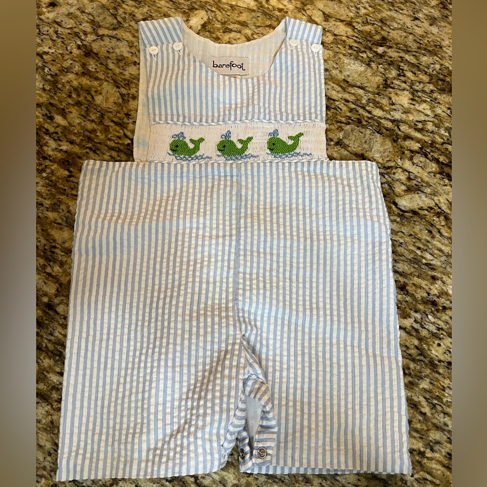 Barefoot size 2T no tags but brand new!